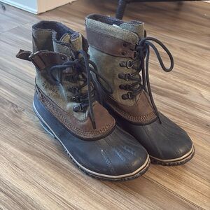 Sorrel Ankle Duck Boots